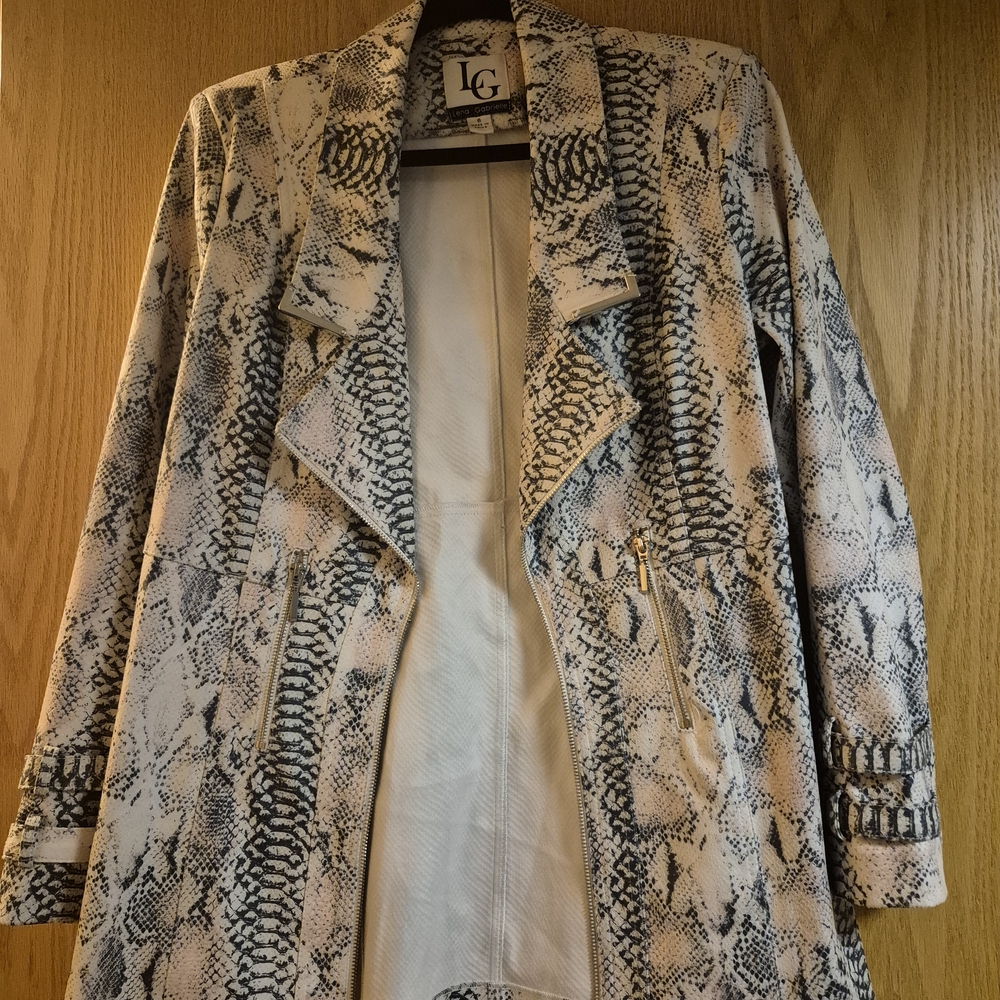 LG Women's Snake Print Coat